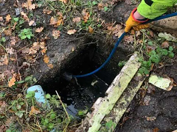 Drain jetting and cleaning